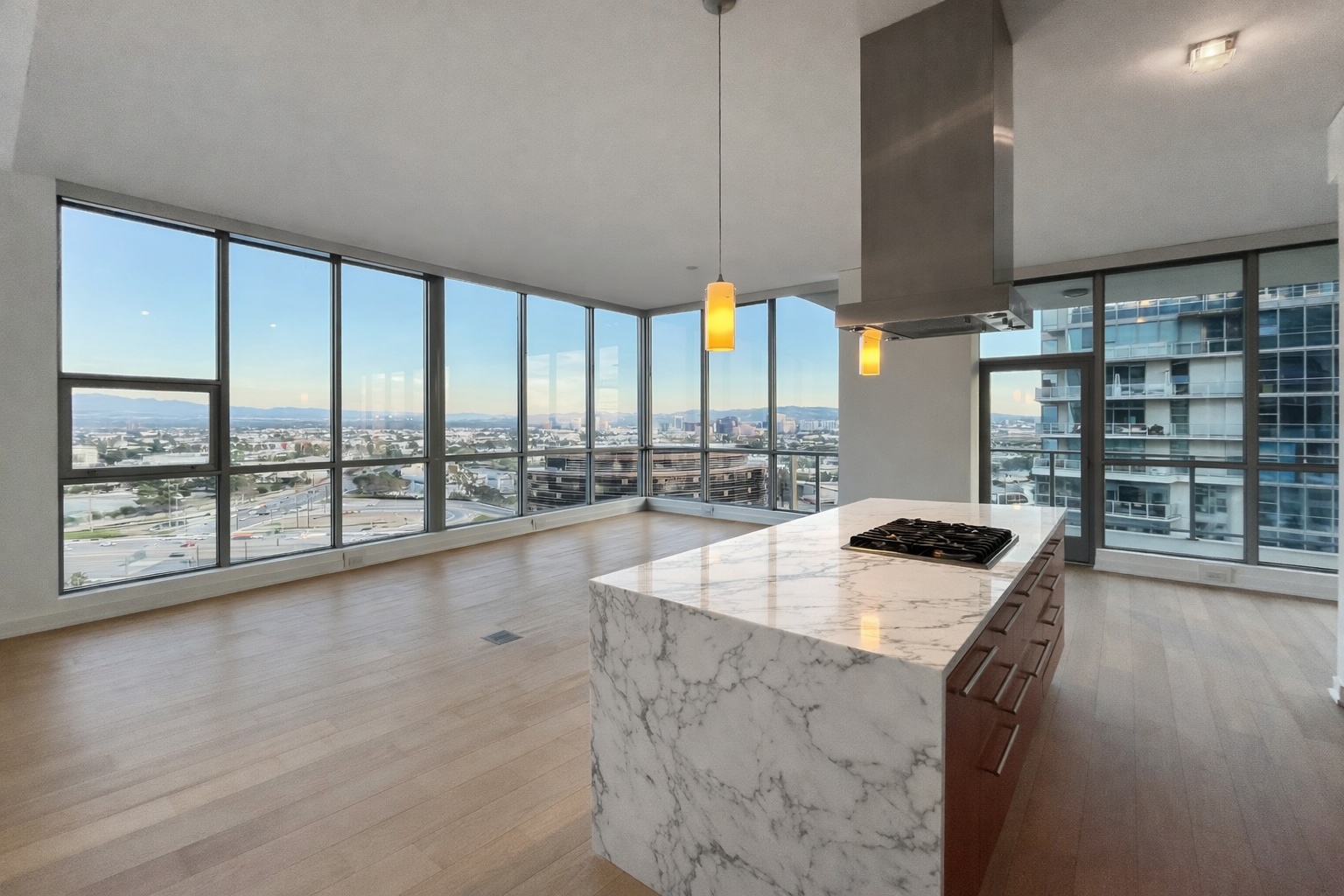 Skyline OC – Penthouses and Premier Units